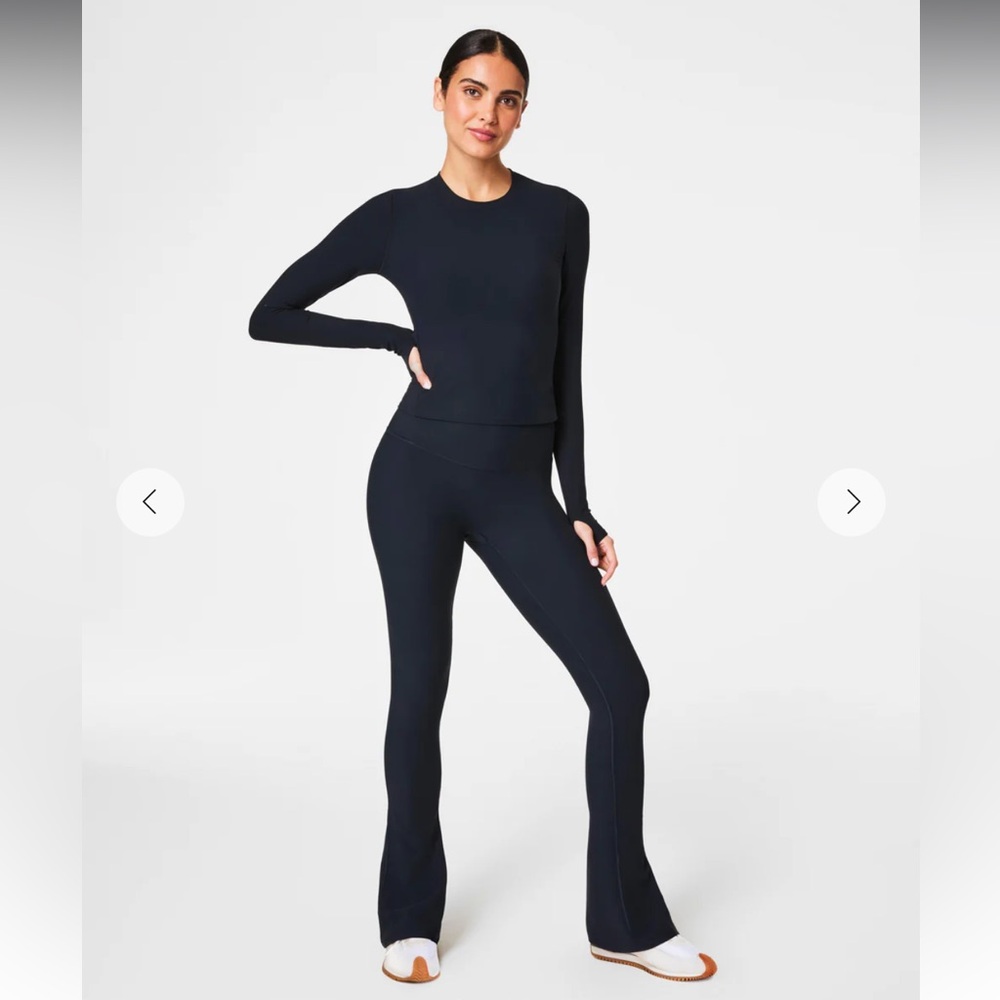 SPANXSmooth Black OnForm Micro Flare Pant